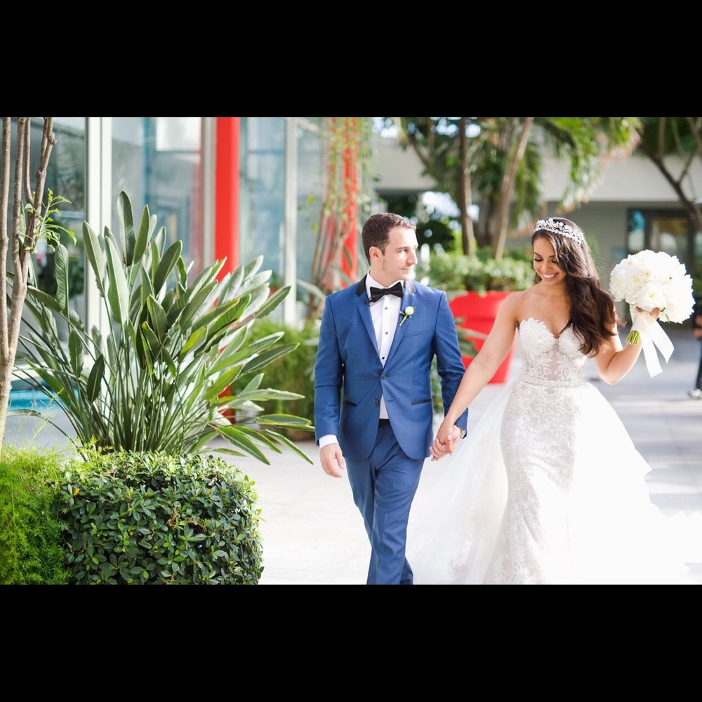 Wedding dress